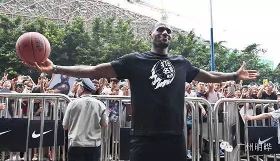 2014年美国NBA球星勒邦占士造访广州商务接待