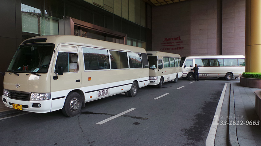 高端商务接送租车服务